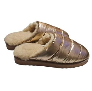 Alpine Design Lara Metallic Gold Sherpa Puffer Slippers